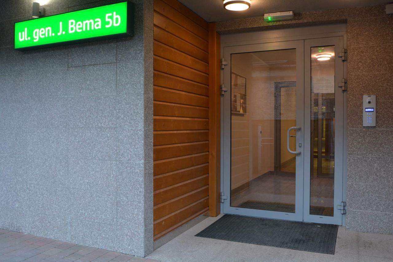 Ferienwohnung Apartament Bema 38 Breslau Exterior foto